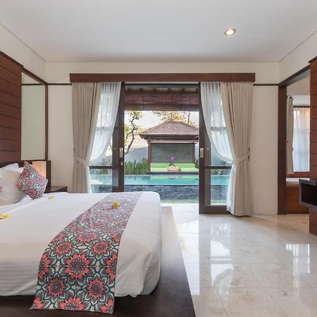 Villa Litera Seminyak  Luaran gambar